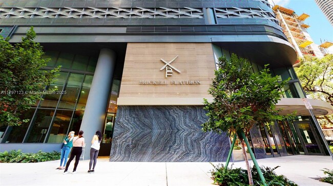 property at 1000 Brickell Plaza