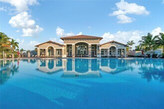 22364 SW 89th Path in Cutler Bay, FL - Building Photo - Building Photo