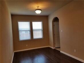 743 Easton Dr in San Marcos, TX - Building Photo - Building Photo