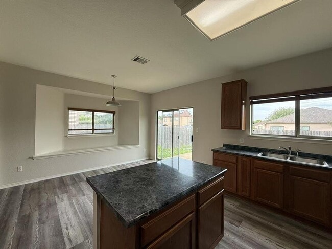 property at 1722 E Mesa Park Dr