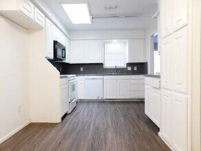 4422 57th St in Lubbock, TX - Building Photo - Building Photo