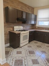 4920 N Hutchinson St in Philadelphia, PA - Building Photo - Building Photo