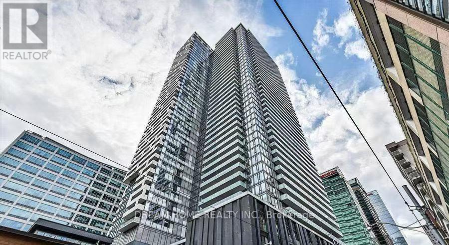25-1625 Richmond St E in Toronto, ON - Building Photo