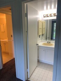 801 SW 133rd Terrace photo'