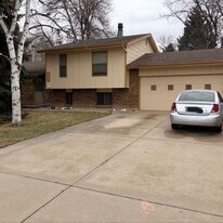 818 Mansfield Dr in Fort Collins, CO - Building Photo