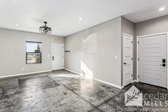 109 N Main St in Goddard, KS - Building Photo - Building Photo