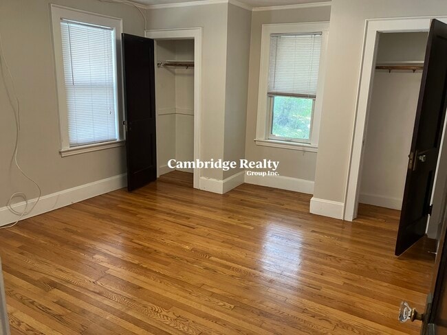 93 Hillside Rd, Unit 2