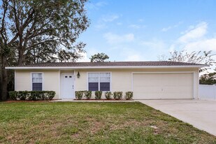 2345 Captain Dr in Deltona, FL - Building Photo