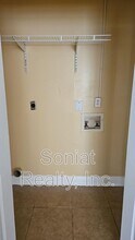 7615 Stonewood St in New Orleans, LA - Building Photo - Building Photo