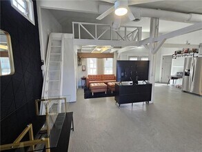 74 Boulevard NE in Atlanta, GA - Foto de edificio - Building Photo