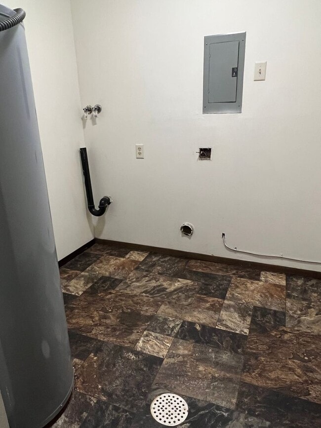 property at 1410 10th Ave SE