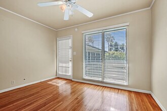 500 California Ave, North of Wilshire in Santa Monica, CA - Building Photo - Building Photo