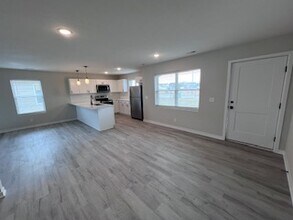 1217 S Valley View St in Valley, NE - Building Photo - Building Photo