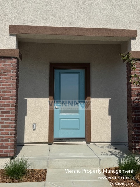 2327 Comstock Ln in Lincoln, CA - Building Photo - Building Photo