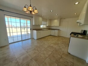 57876 Saratoga St in Yucca Valley, CA - Building Photo - Building Photo