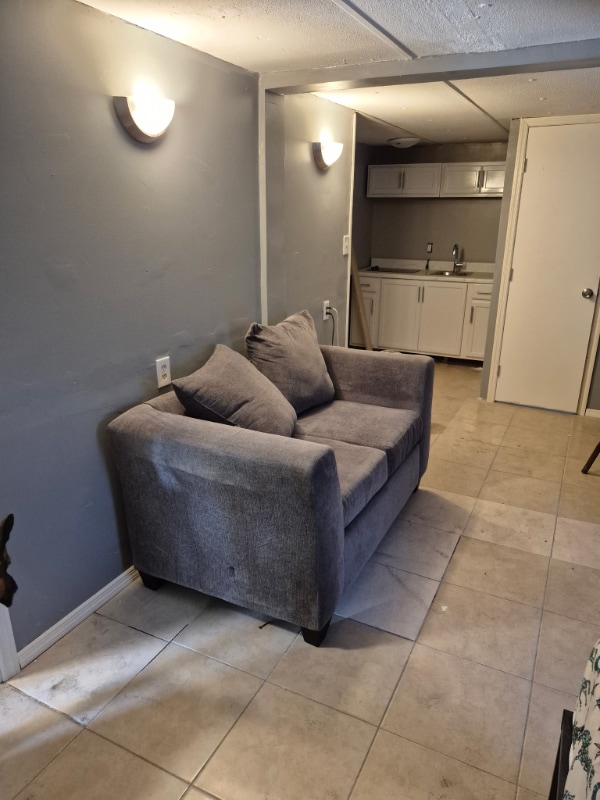 11430 Rohrman Rd in Port Richey, FL - Building Photo - Building Photo