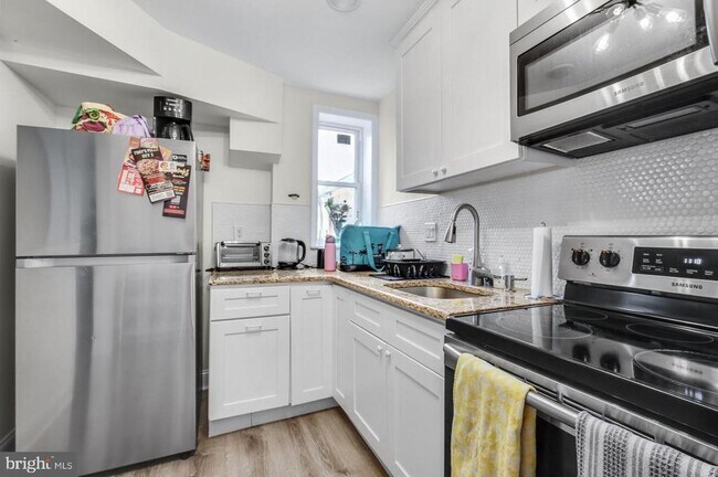 property at 537 N 33rd St