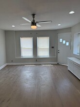 2633 E Monmouth St in Philadelphia, PA - Building Photo - Building Photo