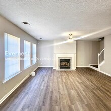 3507 Devon Chase Rd in Atlanta, GA - Building Photo - Building Photo