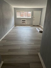 1921 Oxford Cir in Lexington, KY - Building Photo - Building Photo