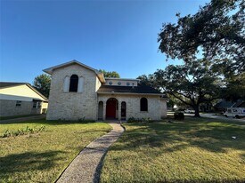 13919 Baytree Dr in Sugar Land, TX - Building Photo