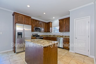 2823 Lens Ave in Norfolk, VA - Building Photo - Building Photo