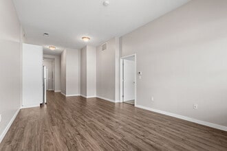 The Drover in South St. Paul, MN - Foto de edificio - Building Photo