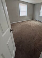 2008 Hoover St in Winston-Salem, NC - Building Photo - Building Photo