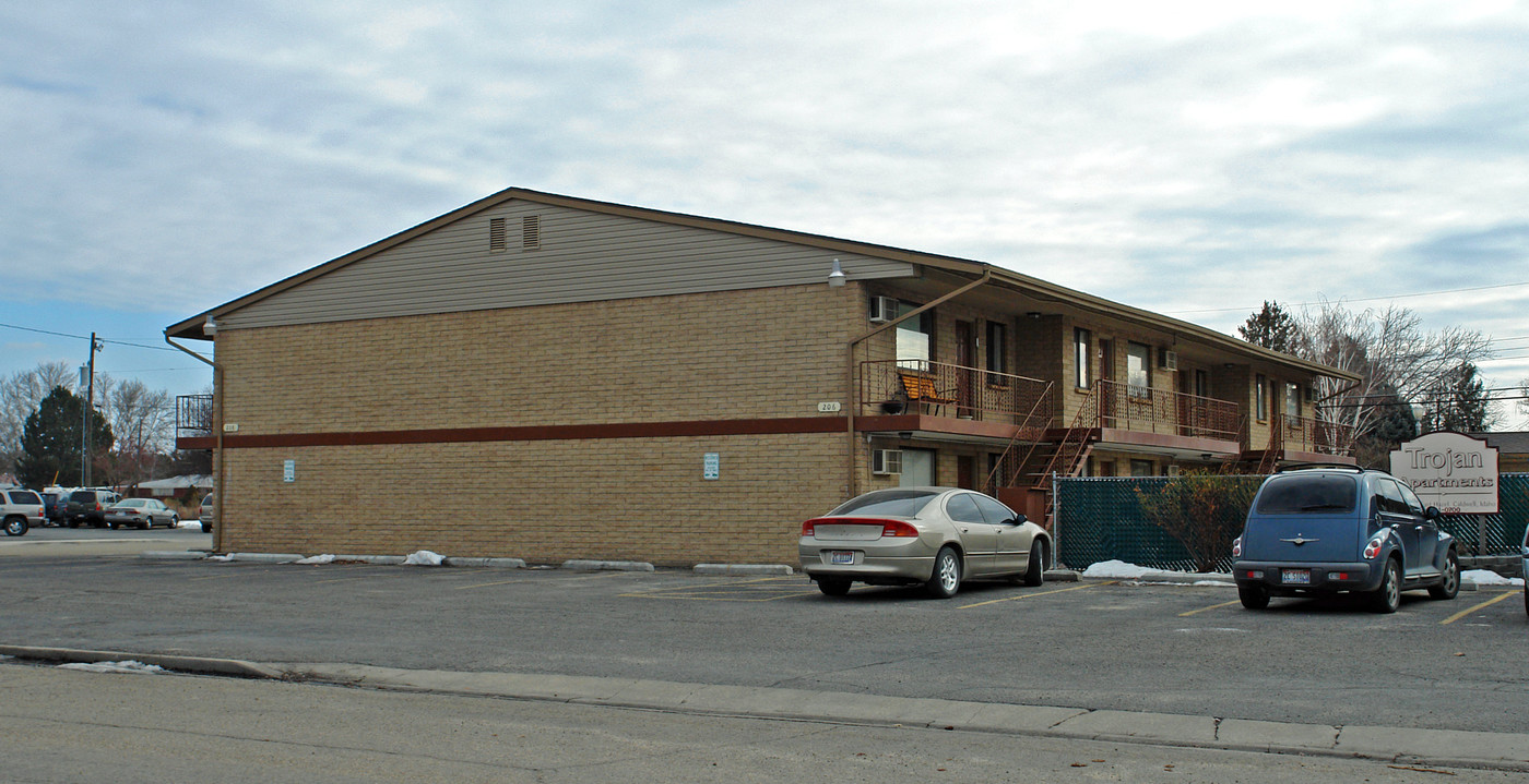 Indian Creek in Caldwell, ID - Foto de edificio