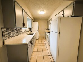 525 N Elder St in Wichita, KS - Building Photo - Building Photo