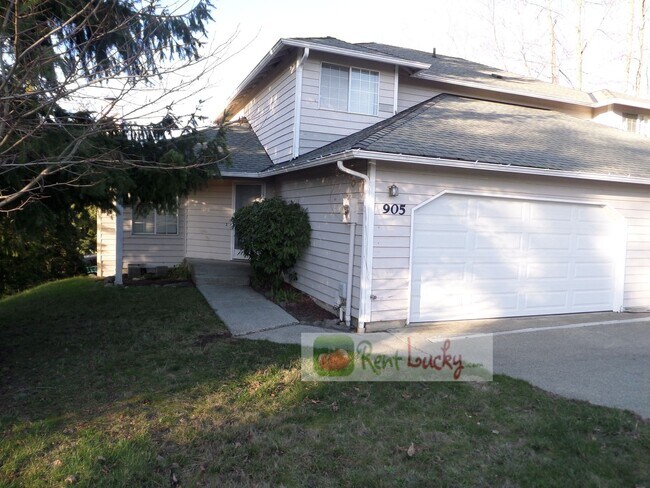 property at 905 51st St NE