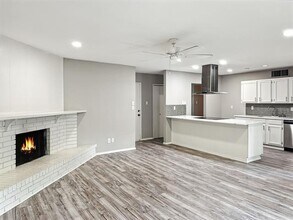 714 Meadow Mead Dr in Allen, TX - Building Photo - Building Photo