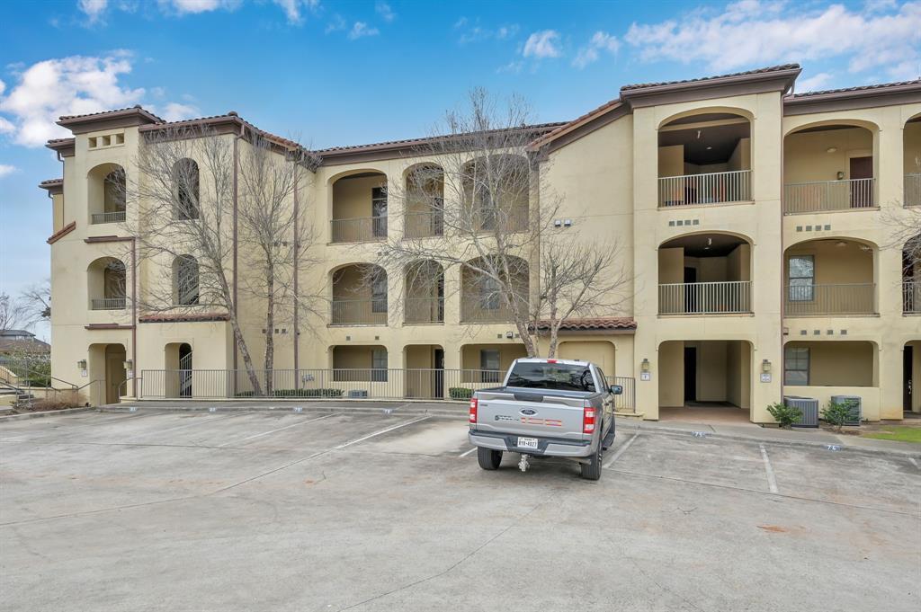 17040 FM 1097 in Montgomery, TX - Foto de edificio