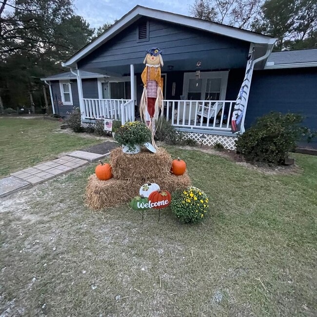 property at 820 Little Rd