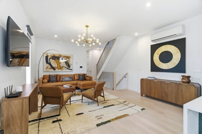 81 Crescent Ave, Unit SI ID1470338P in Jersey City, NJ - Building Photo - Building Photo