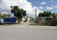 Gables Trailer Park in Miami, FL - Foto de edificio - Building Photo