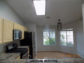 513 Faultless St in Henderson, NV - Building Photo - Building Photo