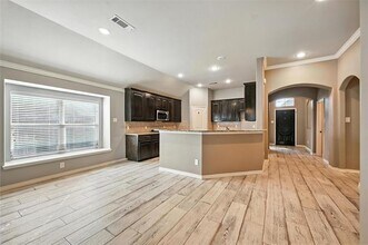 624 Cypress Hill Dr in Little Elm, TX - Building Photo - Building Photo