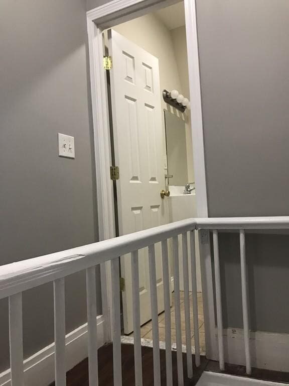 1 Terrace Pl, Unit L33 in Boston, MA - Foto de edificio - Building Photo