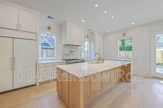 755 Adluh St in Mount Pleasant, SC - Building Photo - Building Photo