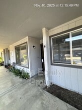 701 E Noble Ave in Visalia, CA - Building Photo - Building Photo