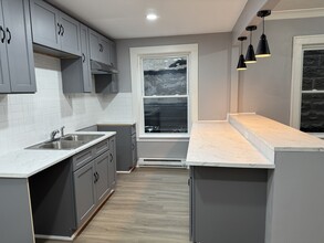 898-902 Portland Ave, Unit Apartment 2 in Rochester, NY - Building Photo - Building Photo