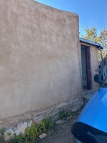 1711 1/2 Agua Fria St in Santa Fe, NM - Building Photo