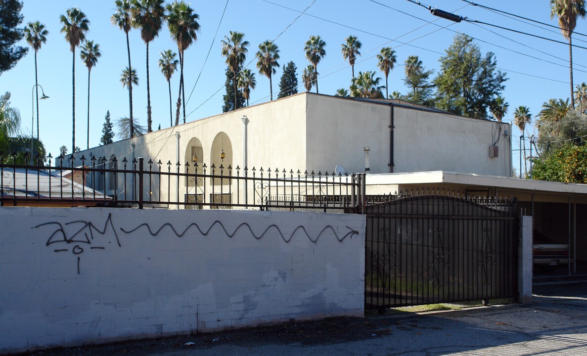 444 W 18th St in San Bernardino, CA - Building Photo