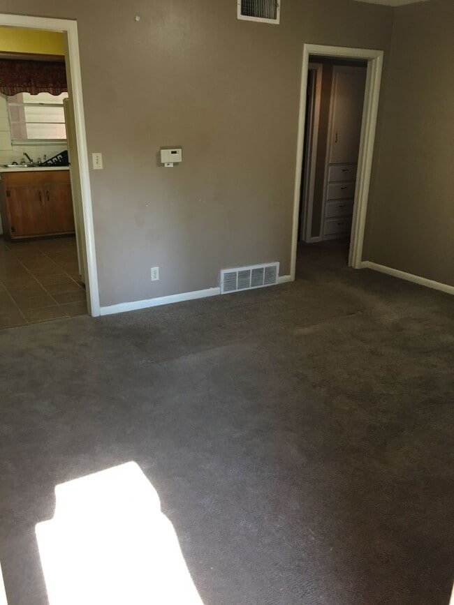 410-412 S Blair St in Springdale, AR - Building Photo - Building Photo