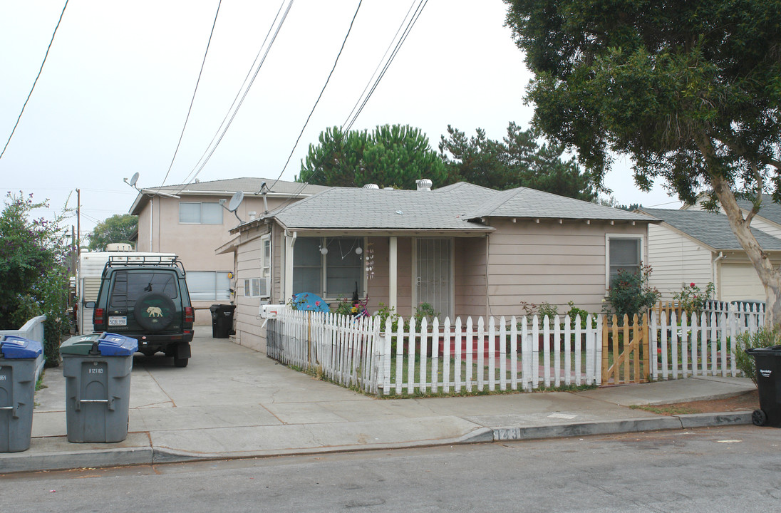 141 Charles Ave in Sunnyvale, CA - Building Photo