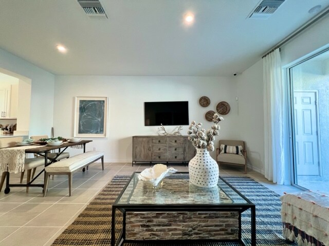 6240 Fairmont Ln in Palmetto, FL - Building Photo
