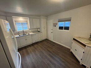790-92 Vineyard Rd in San Marcos, CA - Building Photo - Building Photo