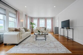 22-24-24 Ellison Ave in Boston, MA - Building Photo - Building Photo