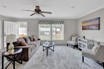 20 Samaria St in Kingstree, SC - Foto de edificio - Building Photo